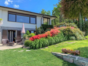 Hotels in Luino